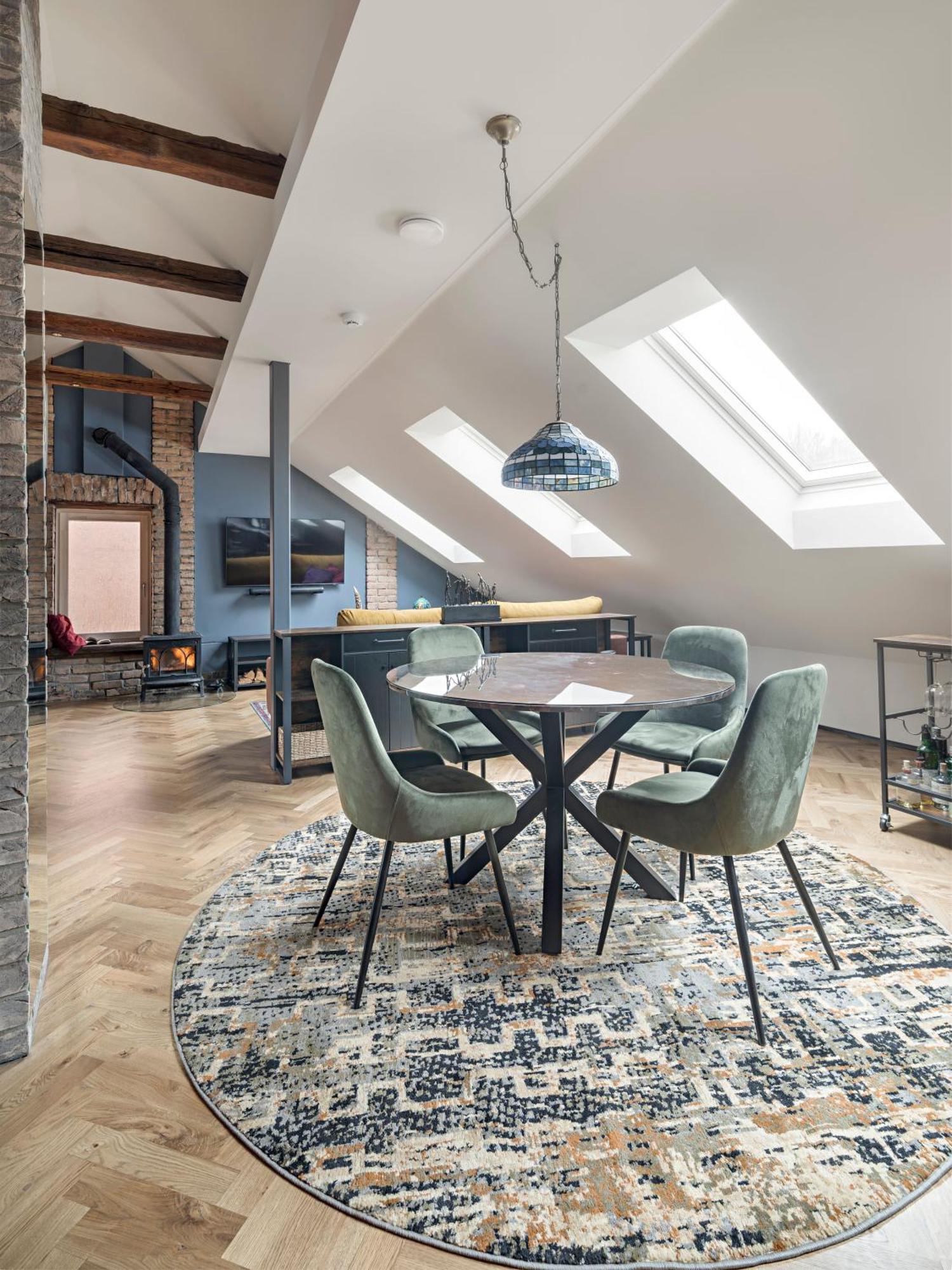 Апартаменты Cozy Penthouse Вильнюс Экстерьер фото